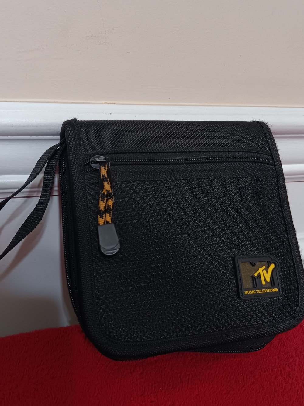 MTV Black CD Organizer Bag